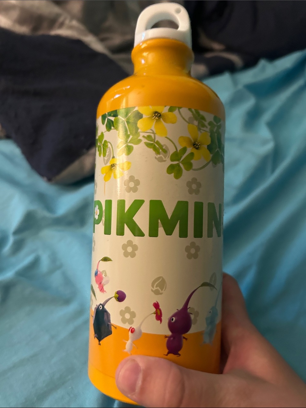 Nintendo Yellow Green Pikmin Floral Water Bottle